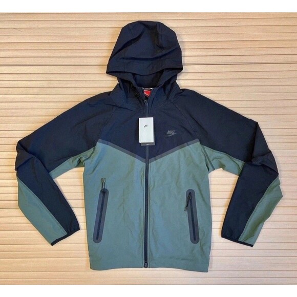 New Nike Tech Windrunner Woven Full-Zip JacketLarge Black Green HM7151 338 Men L - Picture 3 of 14